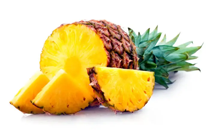 tongue sores after eating pineapple