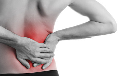 right side back pain causes middle