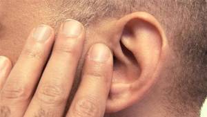 ear pain when chewing or swallowing
