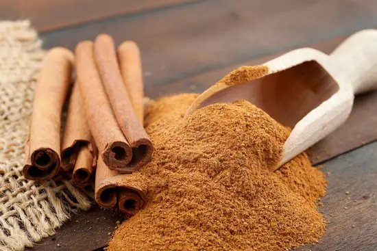 Cinnamon powder