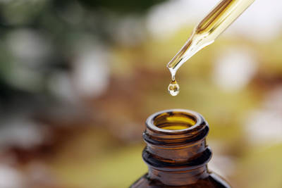Oil for sensitive pain on scalp