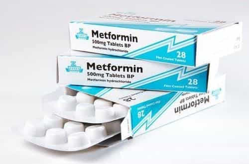 What are the side effects of long term use of metformin
