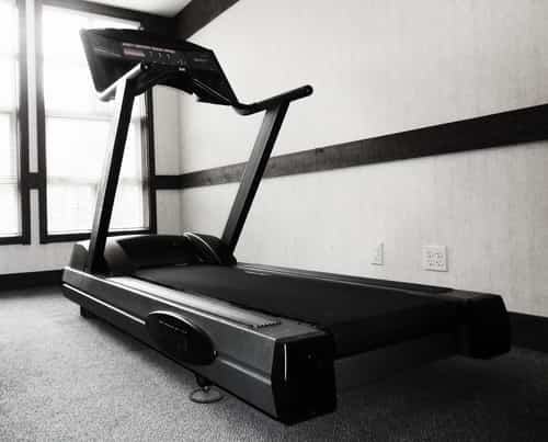 How To Lose 10 Pounds A Month Using The Treadmill IYTmed