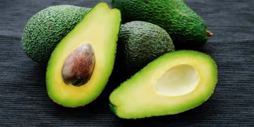 Avocados are a great source of vitamins C, E, K, and B-6, as well as riboflavin, niacin, folate, pantothenic acid, magnesium, and potassium.