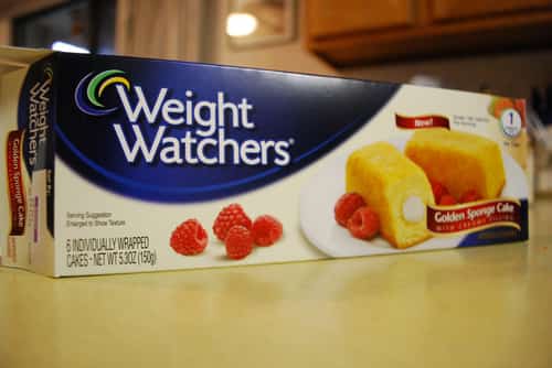 People following the Weight Watchers program can expect to lose upto 2 pounds/week.